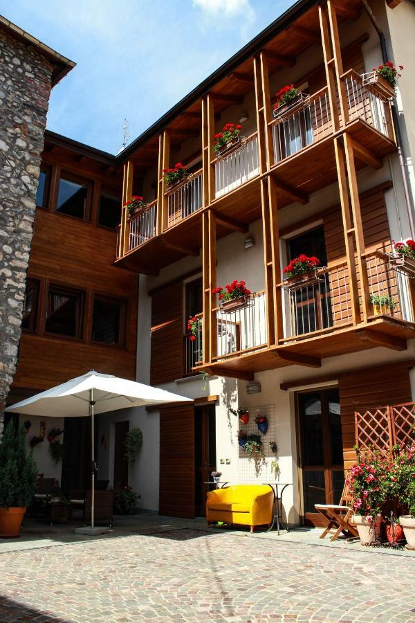 Residenza Tre Corone Vinadio Exterior foto